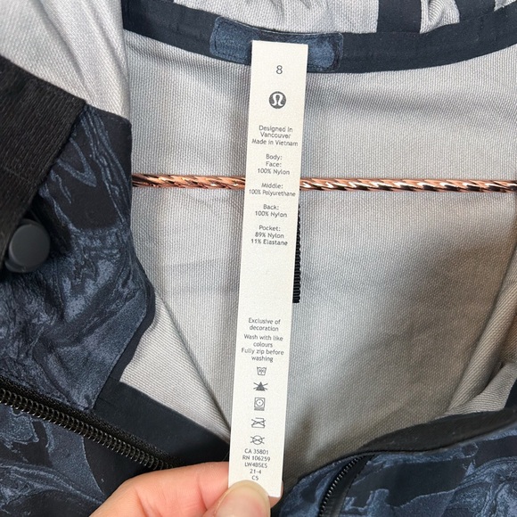 lululemon athletica Cropped Jacket Coat Waterproof Maple Metamorphosis Navy Blue - Picture 7 of 7